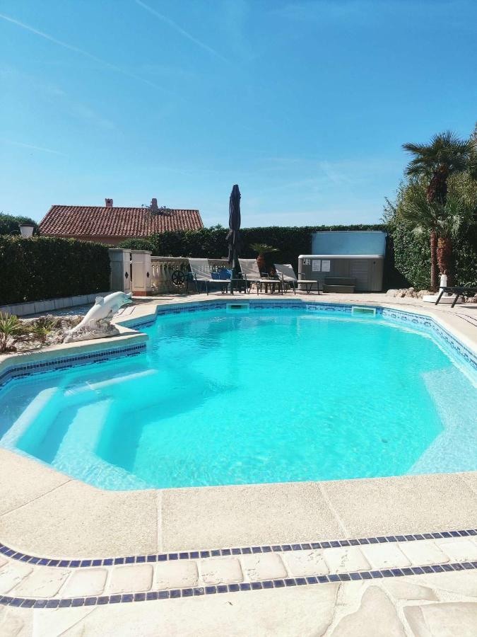 Villa Plein Sud A 900M Du Centre De Cavalaire Sur Mer - Chambre Climatisee - Piscine - Spa- Calme Et Detente Eksteriør billede