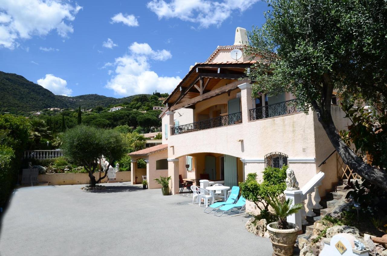 Villa Plein Sud A 900M Du Centre De Cavalaire Sur Mer - Chambre Climatisee - Piscine - Spa- Calme Et Detente Eksteriør billede